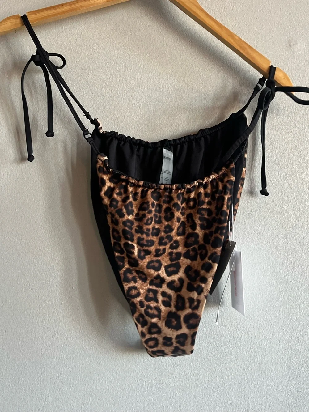 Good American Hi Hi Tanga reversible bikini Bottom in Nylon